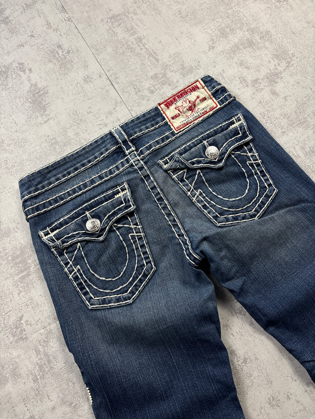 Low waist True Religion Jeans mit Schlag (M)