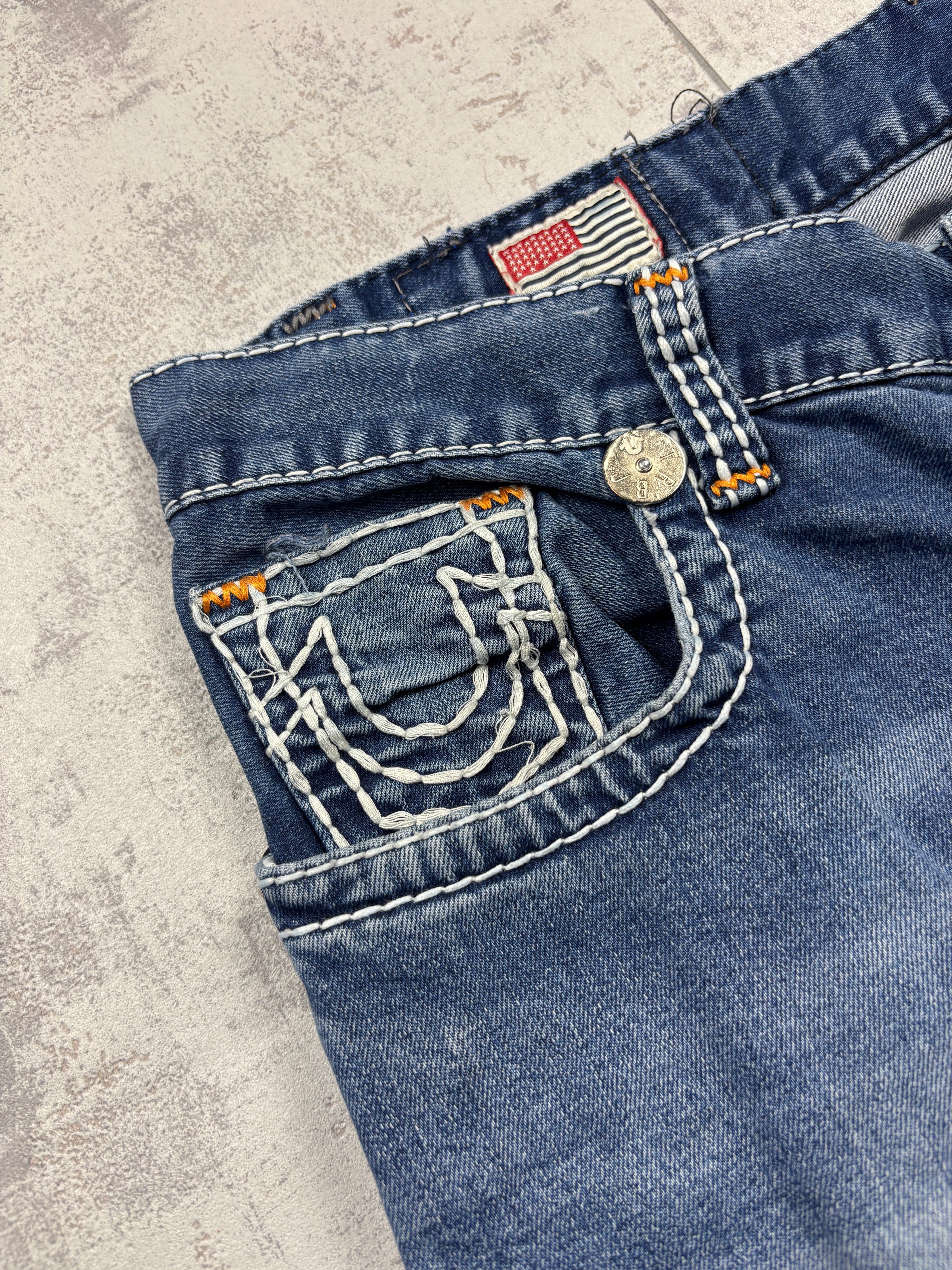 True Religion Jeans (L-XL)