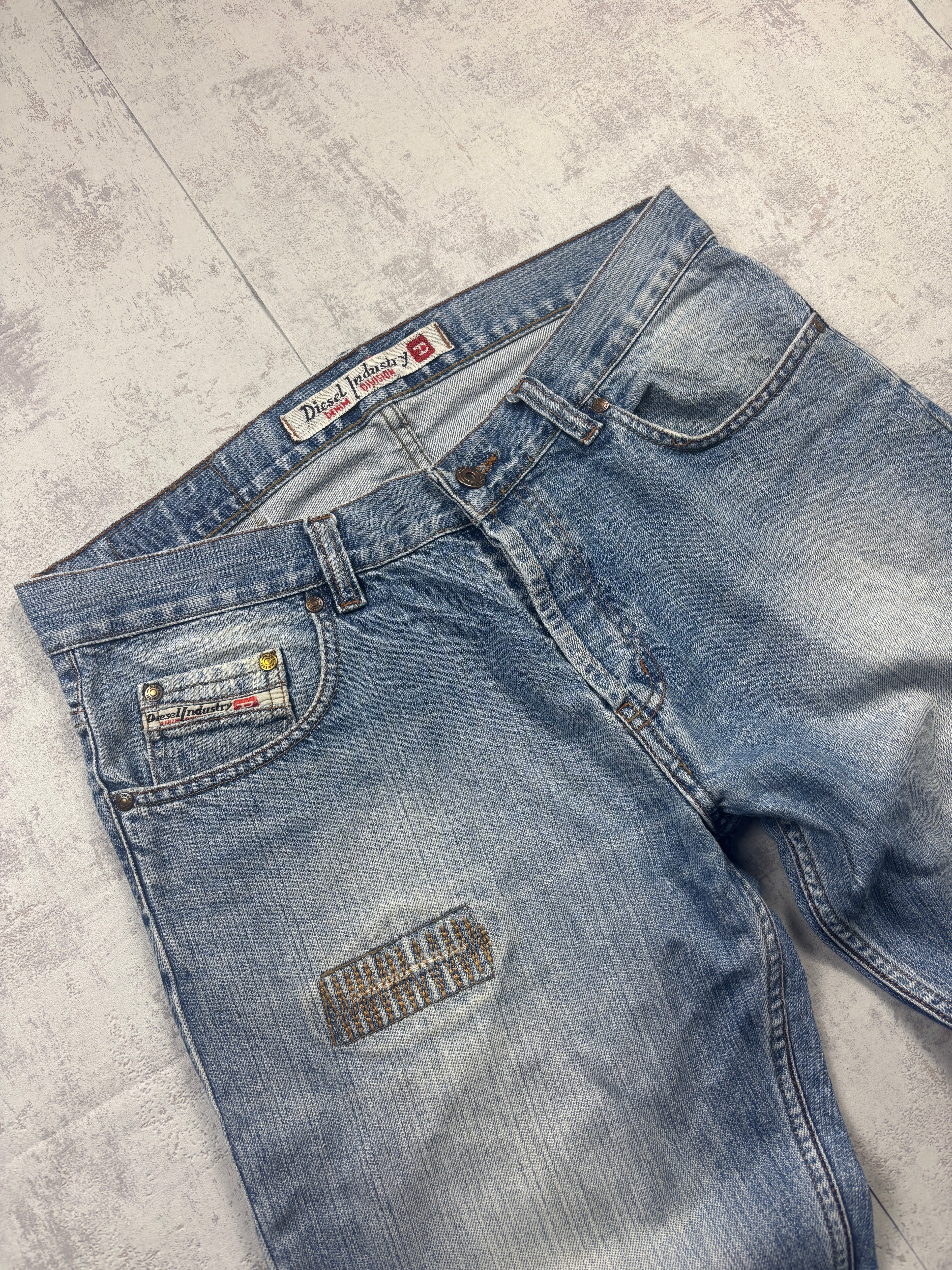 Diesel Jeans (L)