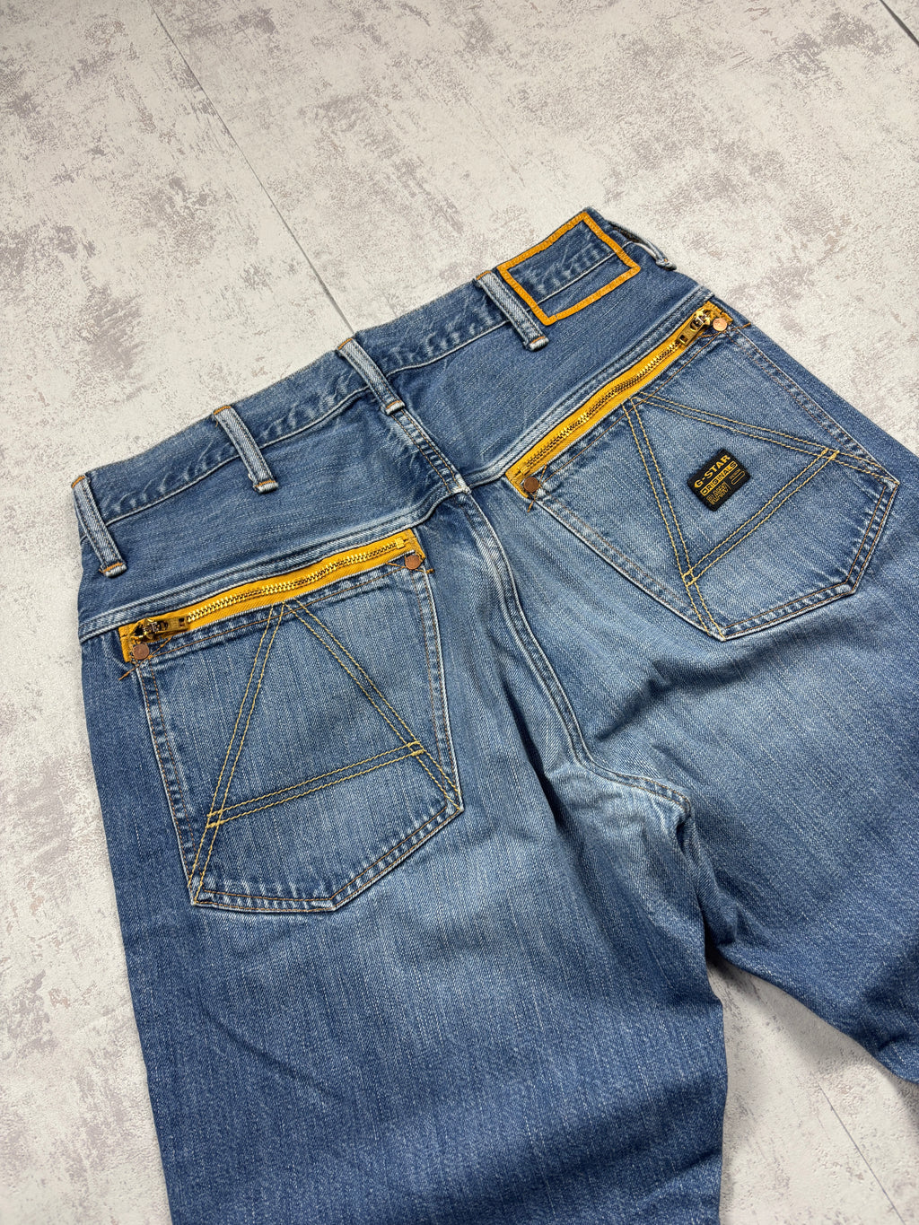 G-Star Jeans (S-M)