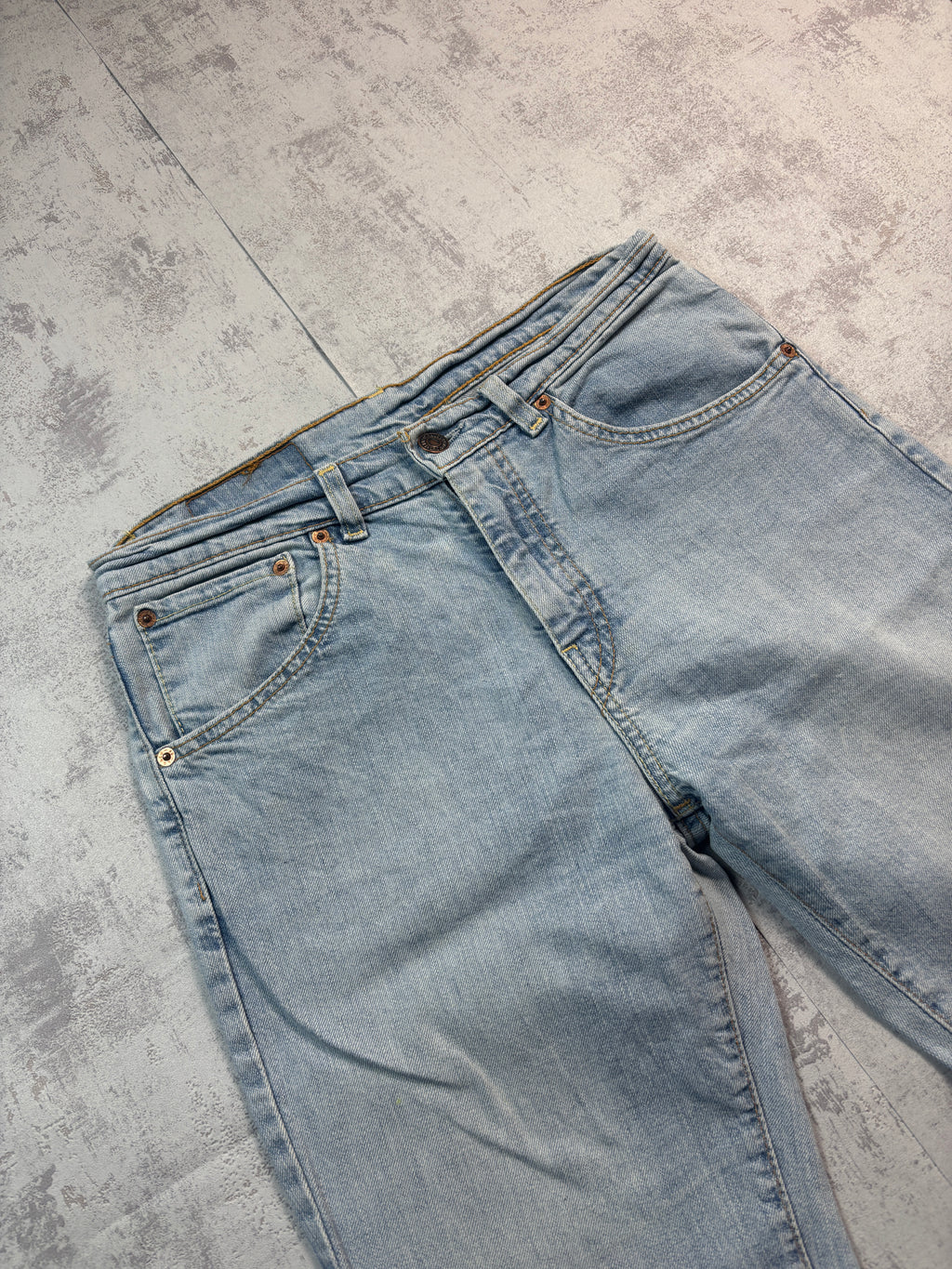 Levis Jeans mit Schlag (XS-S)